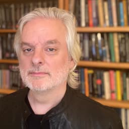 Portrait of David Chalmers